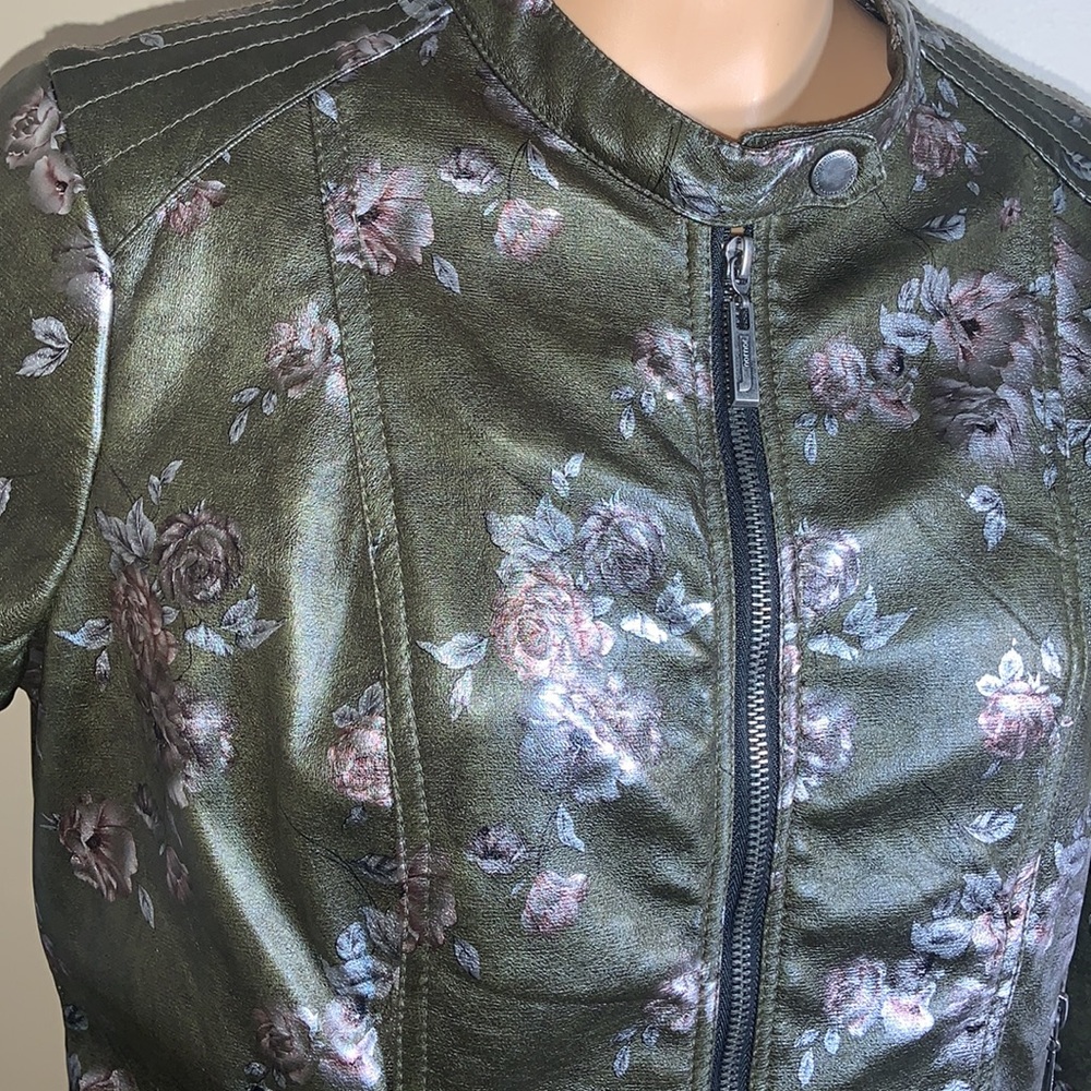 Dry Goods vegan Jacket size XL - Picture 2 of 13